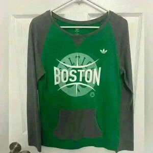 Boston Celtics pullover